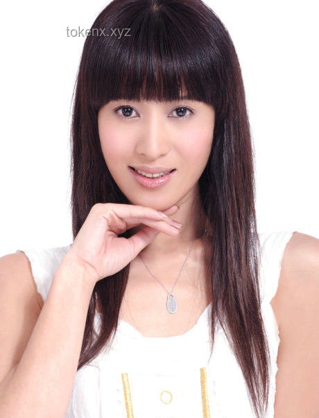 颜值背后的社会现象：湖南女子因美貌55岁未工作引热议